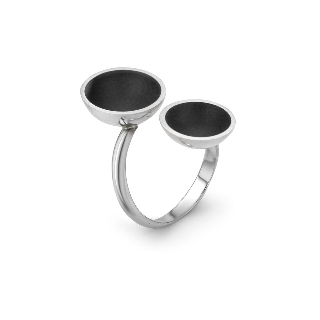 The Minimalist Double Ring